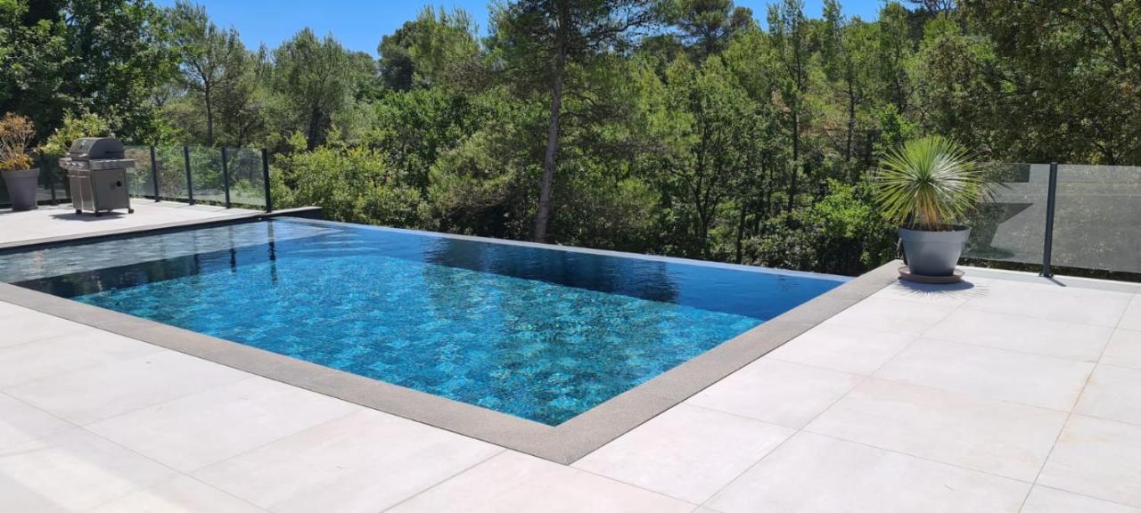 Petit Paradis Sur Golf Flassans-sur-Issole Екстериор снимка
